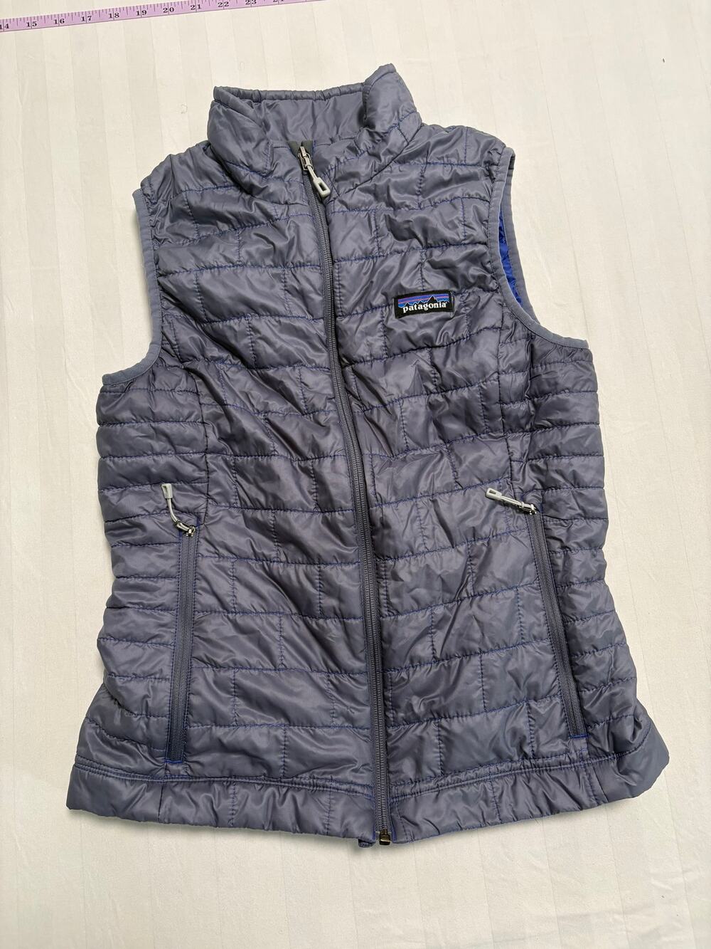 Patagonia Nano Puff Gray Insulated Vest Women's Full Zip Outdoor Hiking